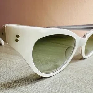 Accessories | Nos Vintage 6s Cat Eye Sunglasses Wnew Green  display picture 3
